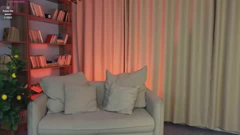 Millie  online show from 17, 5, 2026