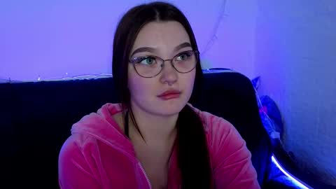 Snapshot of milliedoll chatting on 30, 9, 2025 Millie online show from 30, 9, 2025