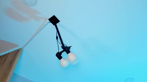 Snapshot of millieskinny_ chatting on 23, 11, 2025 Ana Maria online show from 23, 11, 2025