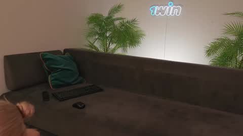 Charlie online show from 30, 1, 2025