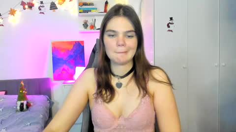 Snapshot of milly_brown_ chatting on 8, 1, 2025 Welcome My name is Tina online show from 8, 1, 2025