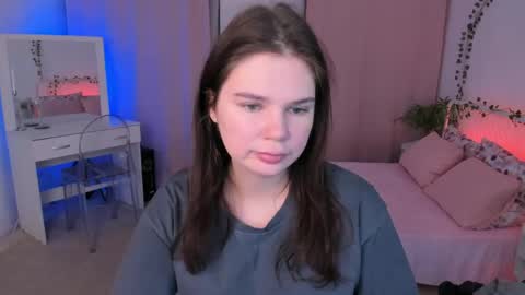 Snapshot of milly_brown_ chatting on 28, 5, 2026 Welcome My name is Tina online show from 28, 5, 2026