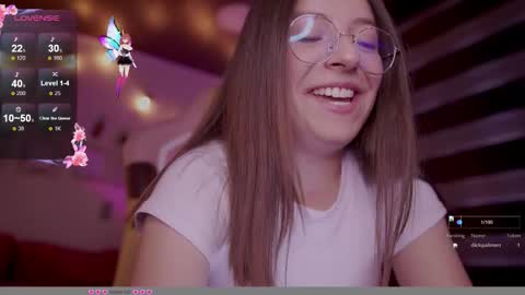 Snapshot of milly_kenner chatting on 27, 10, 2025 MILLY online show from 27, 10, 2025