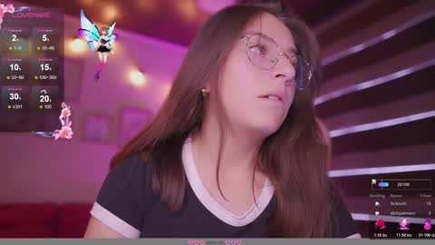 Snapshot of milly_kenner chatting on 5, 11, 2025 MILLY online show from 5, 11, 2025