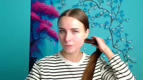 Snapshot of milly_liss chatting on 7, 11, 2025 Milly online show from 7, 11, 2025