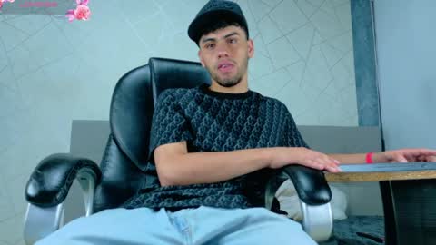 milo thompson online show from 24, 5, 2026