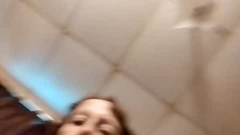 Snapshot of miloanj chatting on 5, 10, 2025 miloanj online show from 5, 10, 2025