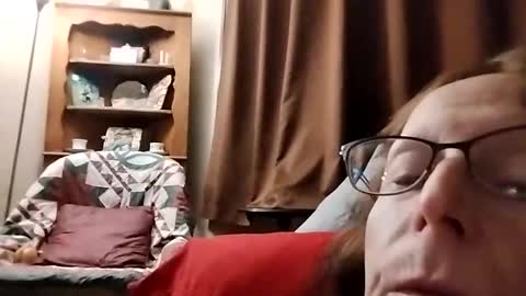 Snapshot of miloanj chatting on 14, 11, 2025 miloanj online show from 14, 11, 2025