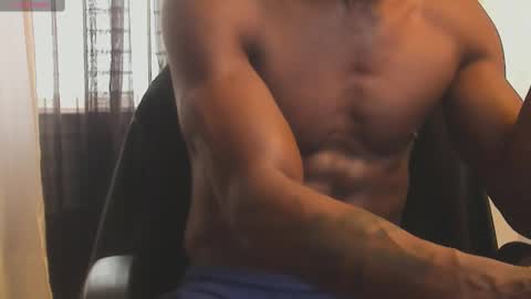 Snapshot of miltonn_jakee chatting on 10, 2, 2025 Miltonn online show from 10, 2, 2025