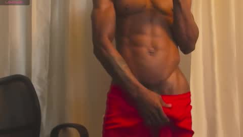 Snapshot of miltonn_jakee chatting on 18, 2, 2025 Miltonn online show from 18, 2, 2025
