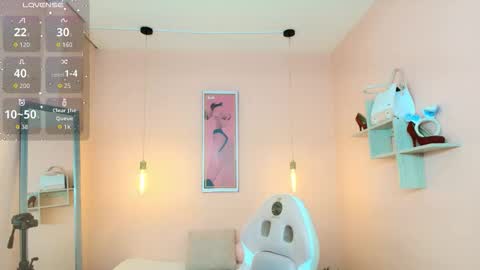 Snapshot of milu_carbajal_x chatting on 13, 12, 2025 milu_carbajal_x online show from 13, 12, 2025