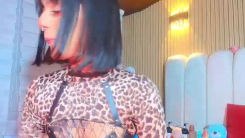 milu_carbajal_x online show from 18, 7, 2026