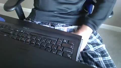 milwaukeebadger24 online show from 21, 2, 2025