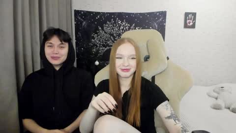 Snapshot of milymi_ chatting on 12, 1, 2025 Milena and Jasper online show from 12, 1, 2025