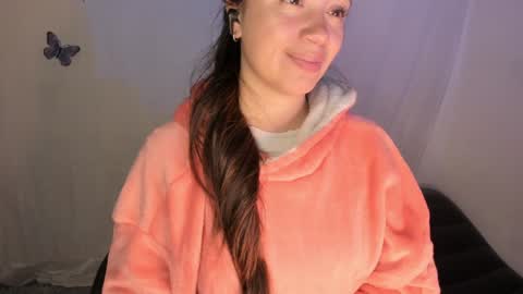 Snapshot of milysauria_ chatting on 18, 1, 2025 Mily online show from 18, 1, 2025