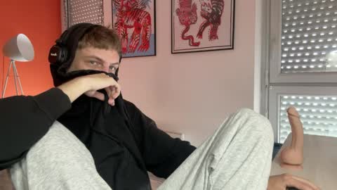 Snapshot of mimiro12 chatting on 3, 4, 2026 mimiro12 online show from 3, 4, 2026