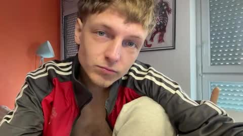 Snapshot of mimiro12 chatting on 11, 4, 2026 mimiro12 online show from 11, 4, 2026