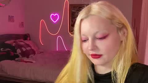 mimsymarlo online show from 17, 2, 2025