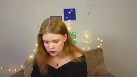 hi Im Mina  online show from 11, 4, 2026