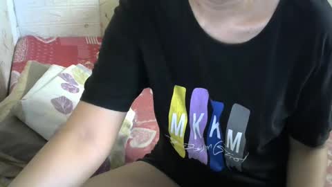 Snapshot of minaforu chatting on 17, 12, 2024 Mnaforu online show from 17, 12, 2024