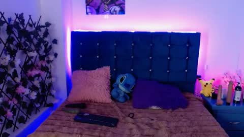 Snapshot of minami_nakamura chatting on 6, 3, 2025 minami_nakamura online show from 6, 3, 2025