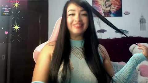 Snapshot of mindy_james chatting on 18, 7, 2026 Mindy online show from 18, 7, 2026