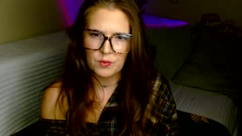Snapshot of mindymounds chatting on 23, 6, 2026 Mindy online show from 23, 6, 2026