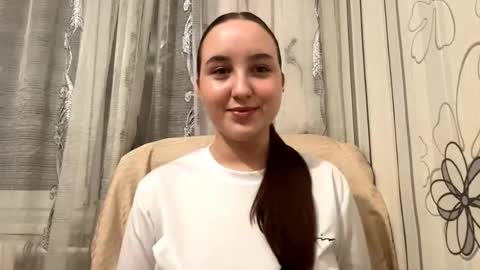Snapshot of minervareddoch chatting on 14, 10, 2025 Daisy online show from 14, 10, 2025