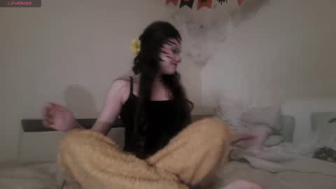 Snapshot of minforbush chatting on 31, 10, 2025 Amelia online show from 31, 10, 2025