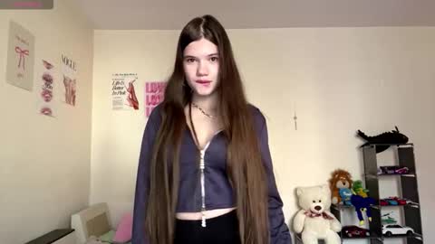 Snapshot of minforbush chatting on 7, 11, 2025 Amelia online show from 7, 11, 2025