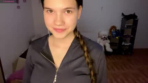 Snapshot of minforbush chatting on 11, 11, 2025 Amelia online show from 11, 11, 2025