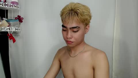 mingkla_man online show from 19, 4, 2026