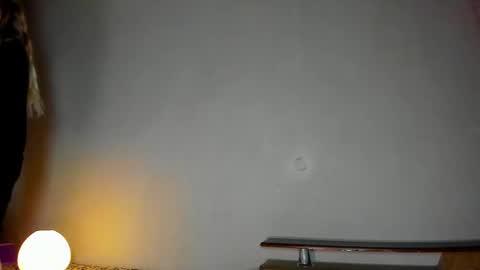 Amelia online show from 14, 4, 2026