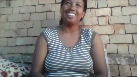 Snapshot of minie4tina chatting on 16, 1, 2025 Minie4Tina online show from 16, 1, 2025