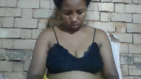 Snapshot of minie4tina chatting on 22, 1, 2025 Minie4Tina online show from 22, 1, 2025