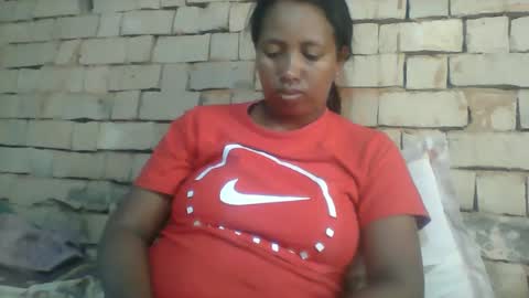 Snapshot of minie4tina chatting on 4, 2, 2025 Minie4Tina online show from 4, 2, 2025