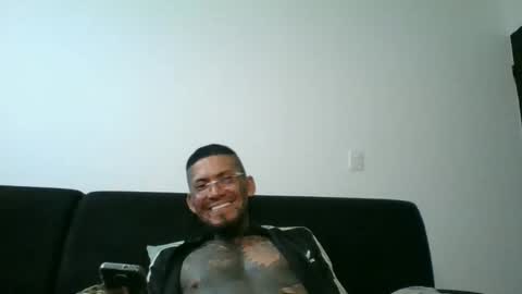 Snapshot of miniimgra chatting on 26, 10, 2025 miniimgra online show from 26, 10, 2025
