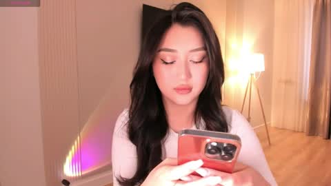 Snapshot of minnie_jin chatting on 18, 5, 2026 minnie_jin online show from 18, 5, 2026