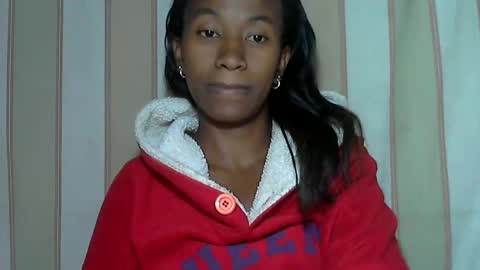 Snapshot of minouch211907 chatting on 25, 1, 2025 minouch211907 online show from 25, 1, 2025