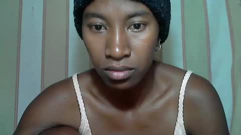 Snapshot of minouch211907 chatting on 26, 1, 2025 minouch211907 online show from 26, 1, 2025