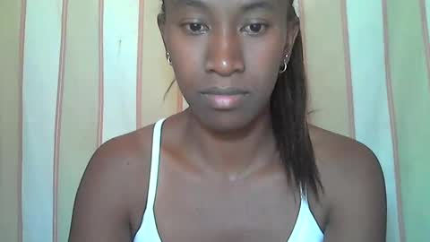 Snapshot of minouch211907 chatting on 30, 1, 2025 minouch211907 online show from 30, 1, 2025