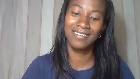 minouch211907 online show from 1, 12, 2025