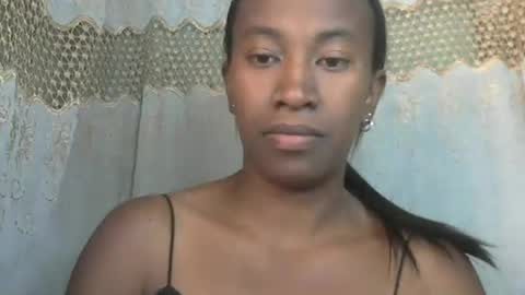 minouch211907 online show from 30, 6, 2026