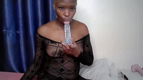 mint_queen online show from 29, 6, 2026