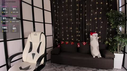 Snapshot of mintrose chatting on 23, 12, 2024 Rosie online show from 23, 12, 2024