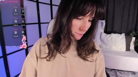 Snapshot of mintrose chatting on 2, 3, 2025 Rosie online show from 2, 3, 2025