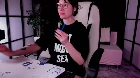 Snapshot of mintrose chatting on 9, 3, 2025 Rosie online show from 9, 3, 2025