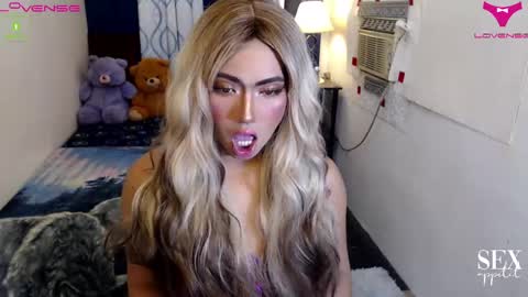 Snapshot of minty_hill chatting on 5, 5, 2026 MARIANE online show from 5, 5, 2026
