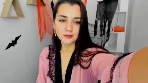 Snapshot of mintydaze chatting on 24, 10, 2025 Jessi online show from 24, 10, 2025