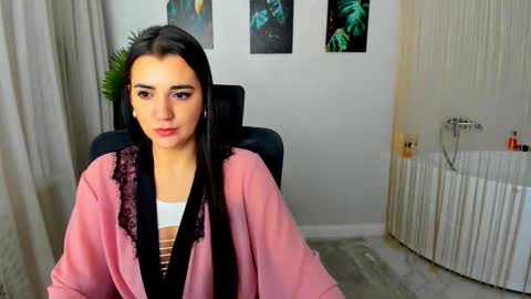 Snapshot of mintydaze chatting on 23, 11, 2025 Jessi online show from 23, 11, 2025